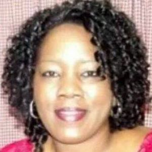 Meet your Posher, Gloria